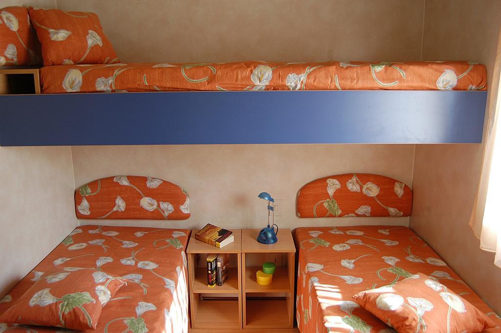 Acquaviva Village Camping Портоферрайо Номер фото