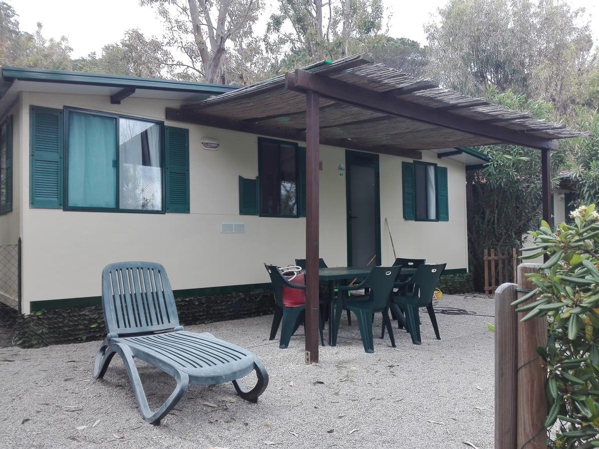 Acquaviva Village Camping Портоферрайо Экстерьер фото